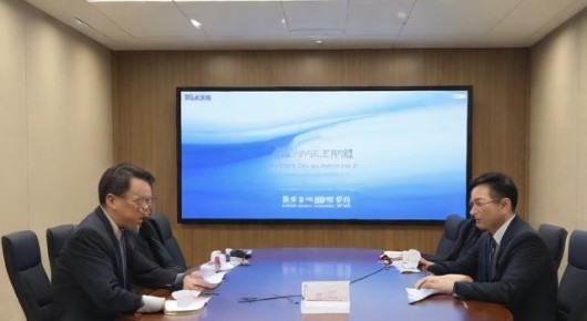 播放张家港的图片：张家港盛事，图片会议直播价格一览，泓澜文化助力透明化