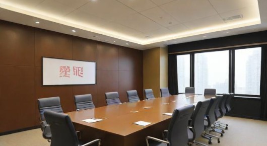 苏州会议室/会议酒店：苏州卓越会议会场搭建服务—泓澜文化助力您的活动成功